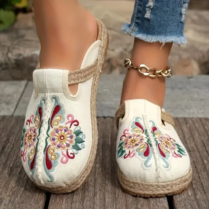 Katy™ | Handgjorda blommiga slip-in tofflor för vardagskomfort