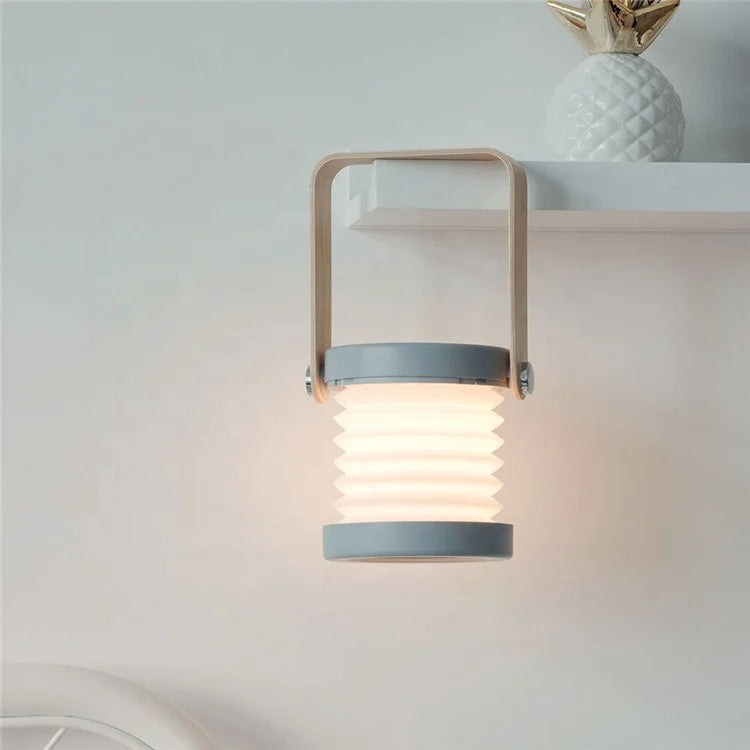 4-i-1 Hopfällbar lampa med laddningsfunktion