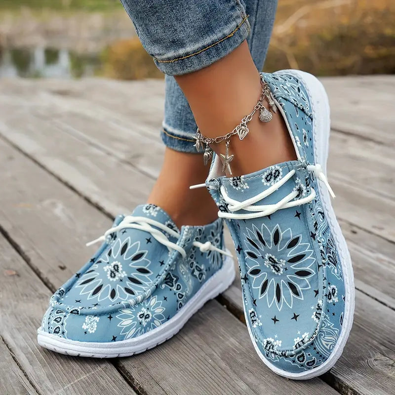 Isavella™ | Luftiga sommarskor med blommig charm