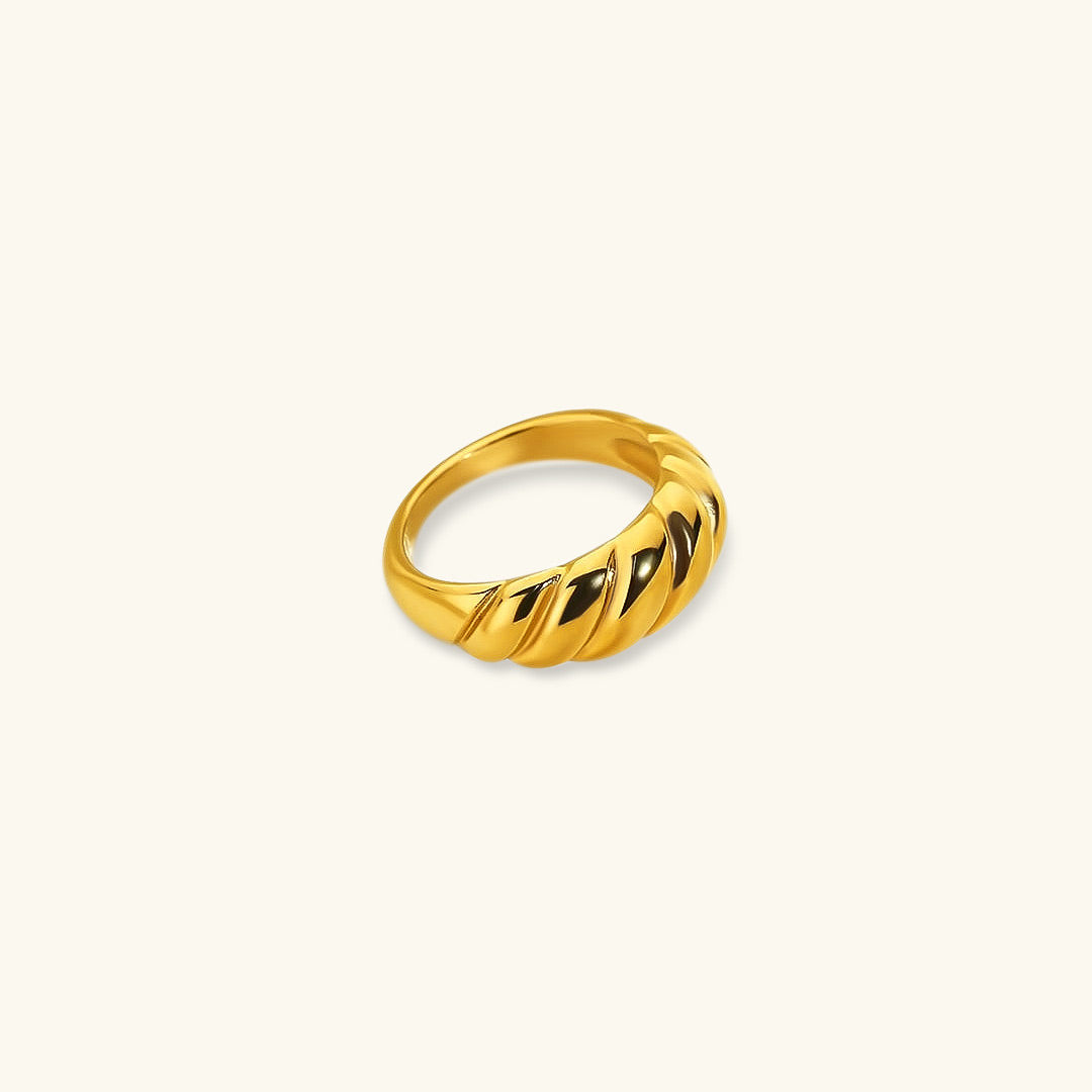 Amaia Guld Croissant-inspirerad Ring