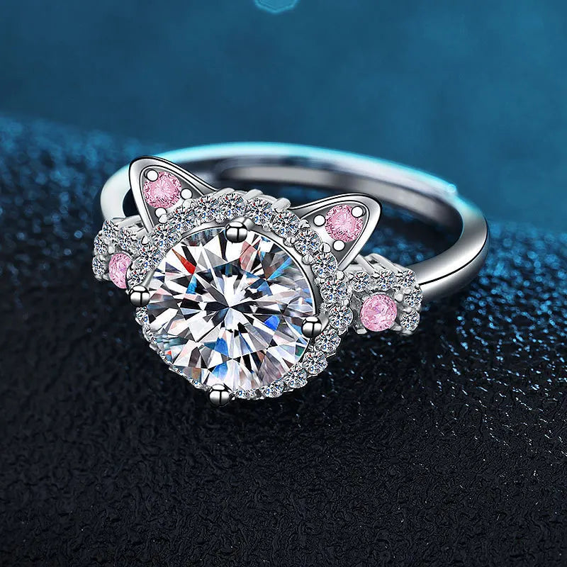 Justerbar Ring i Kattform med Glittrande Zirkonia – Mina