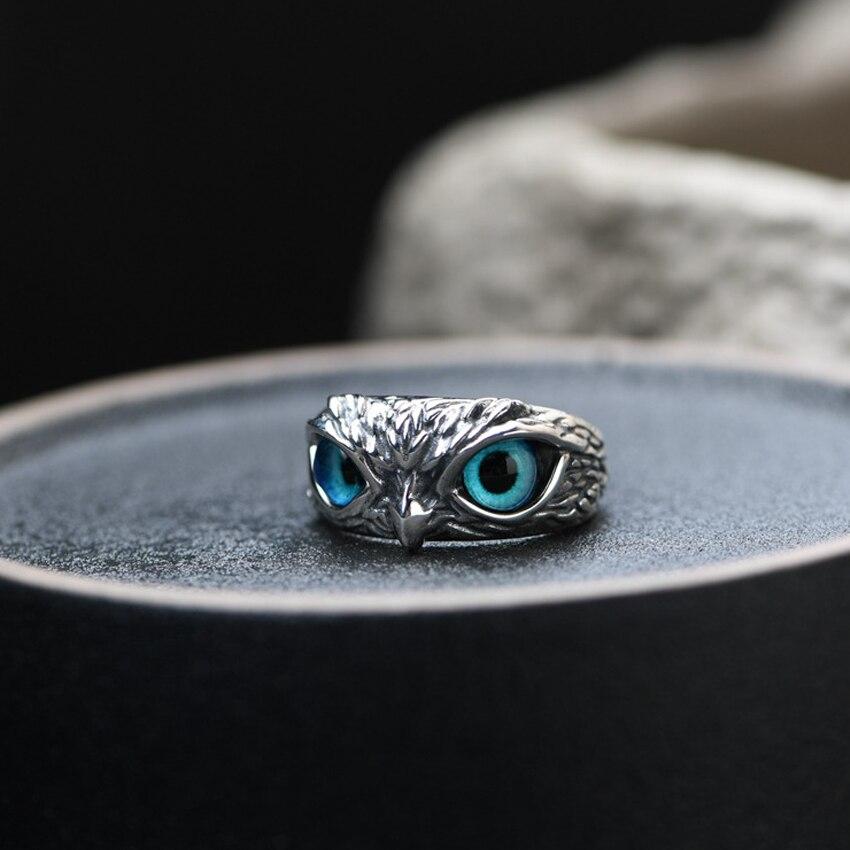 Rowan – Ring med Ugglesymbol som Symboliserar Visdom och Skydd