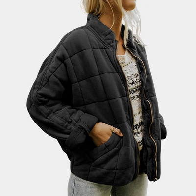 Delphine™ – Blazern som kombinerar stil och självsäkerhet