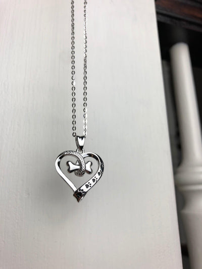 Silverhalsband med tass och hjärta - Nala