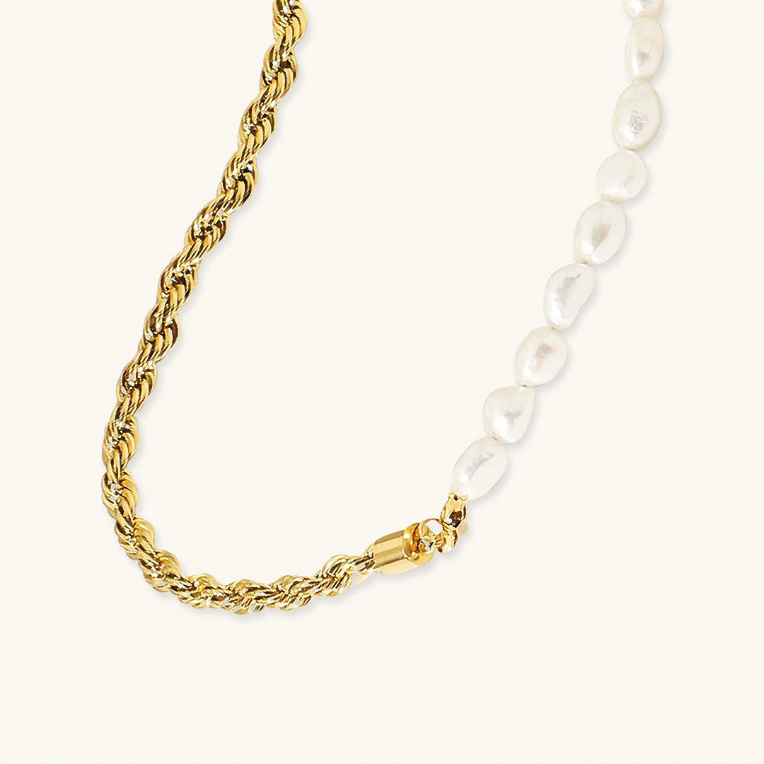 Dualia Guldpärlhalsband