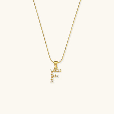 Augustine Pärlhalsband med Initial