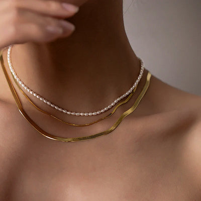 Avaria Choker med Sötvattenspärlor