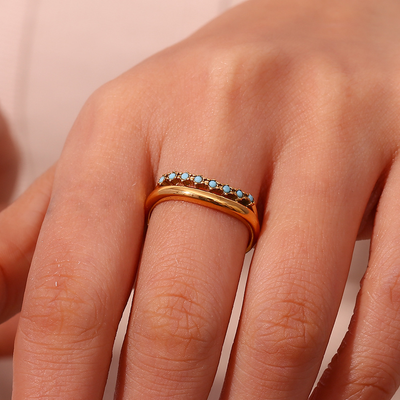 Adeline Guld Ring med Konstgjorda Diamanter