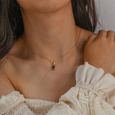 Emi Grönt Halsband