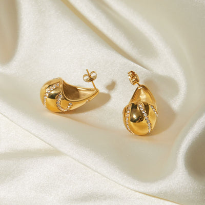 Linnea Guld Hoops