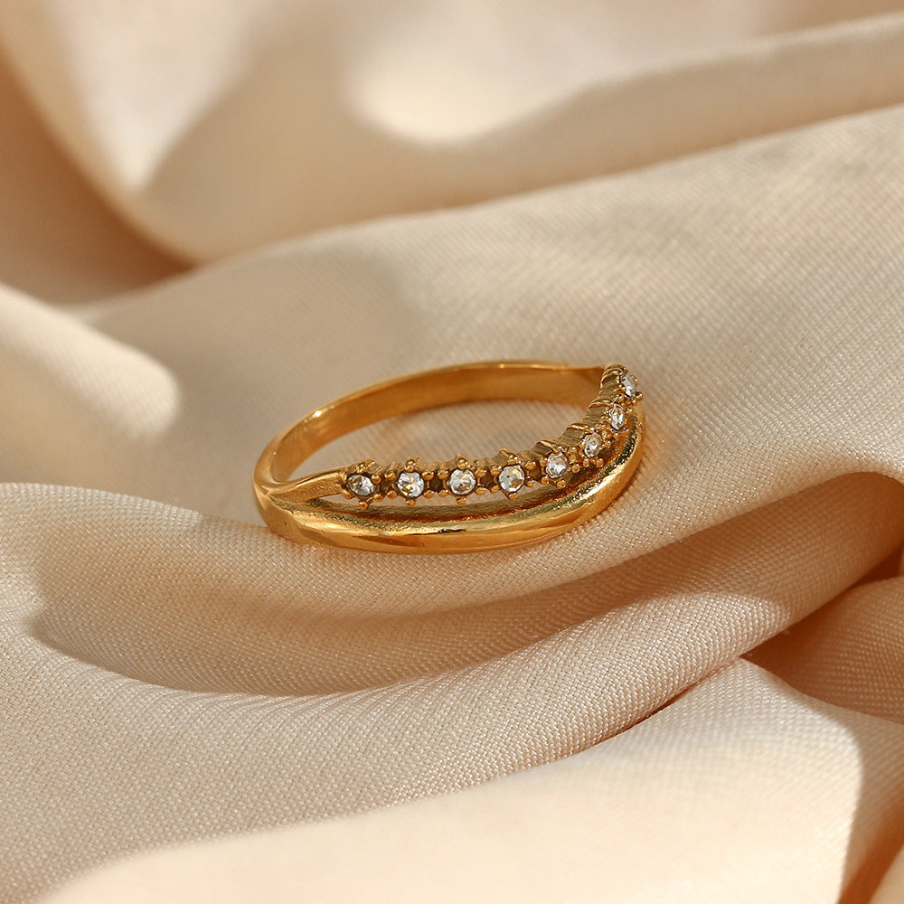 Adeline Guld Ring med Konstgjorda Diamanter