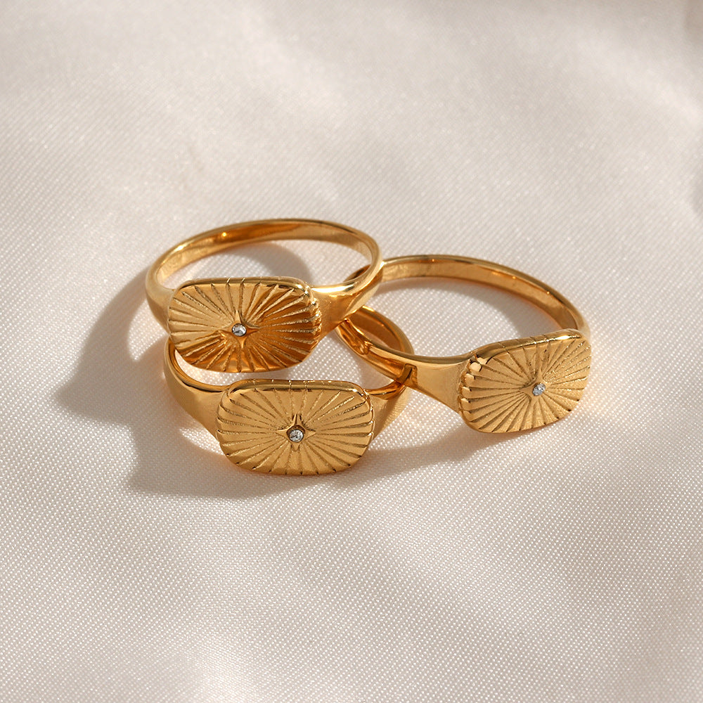 Aglaia Ring