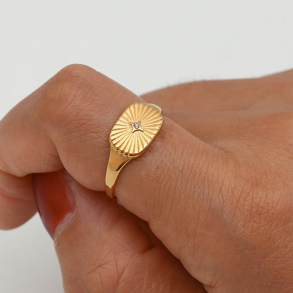 Aglaia Ring
