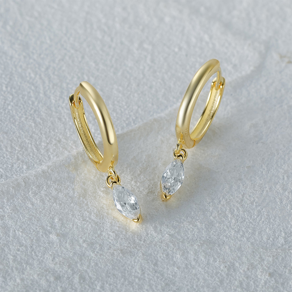 Diamantring med ädelsten