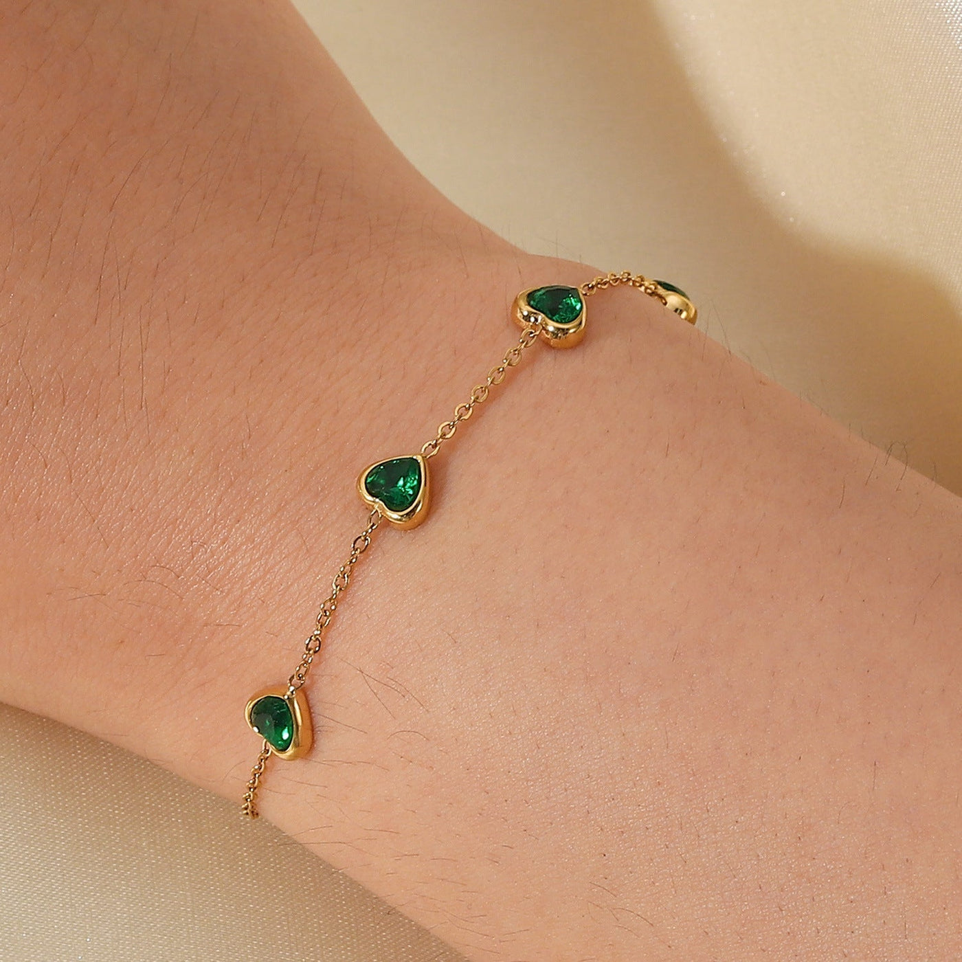Fransk Stil Hjärta Formad Armband i Grön