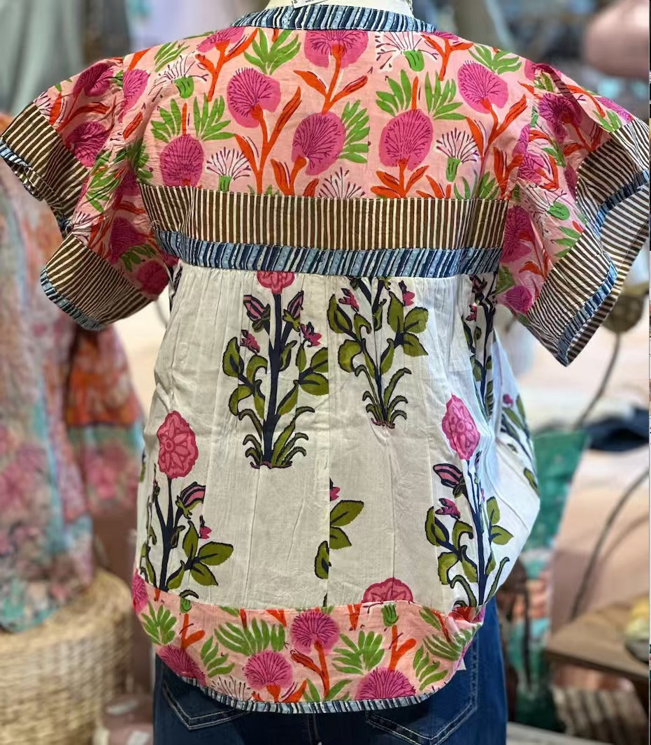 Minta™ | Avslappnad blus med blommönster