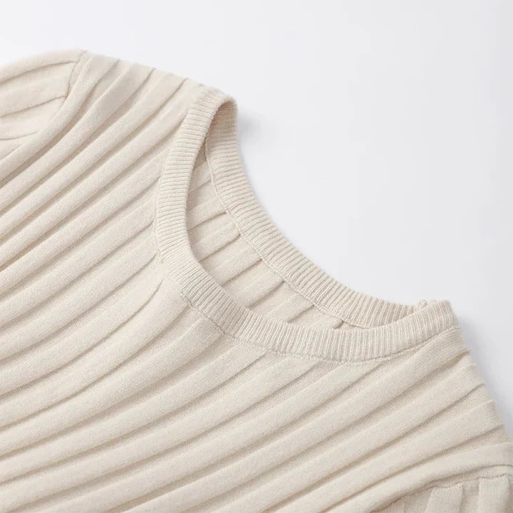 Edithe™ - Elegant randig klänning