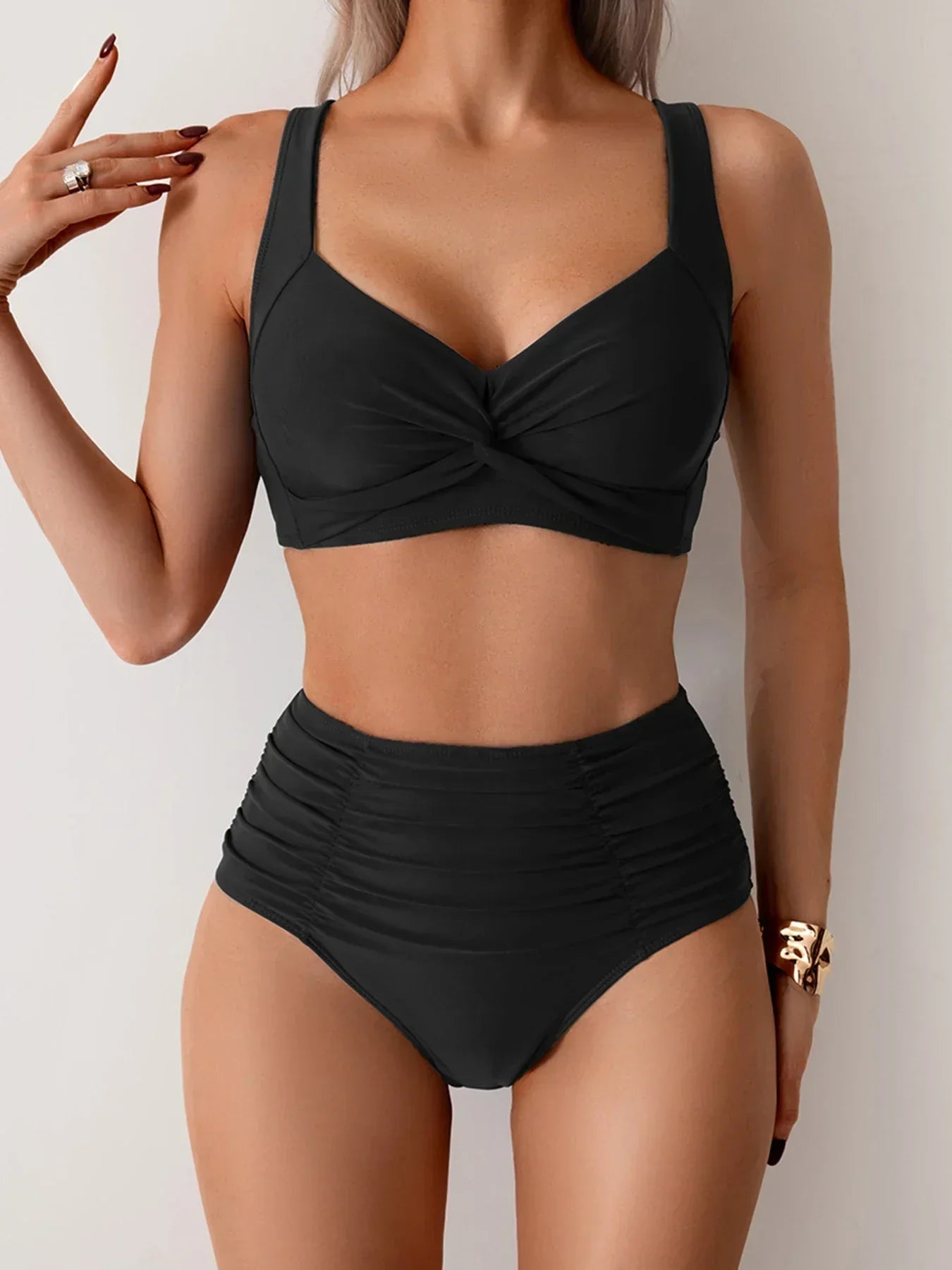 Nolwenn™ | Romantisk bandeaubikini med volanger