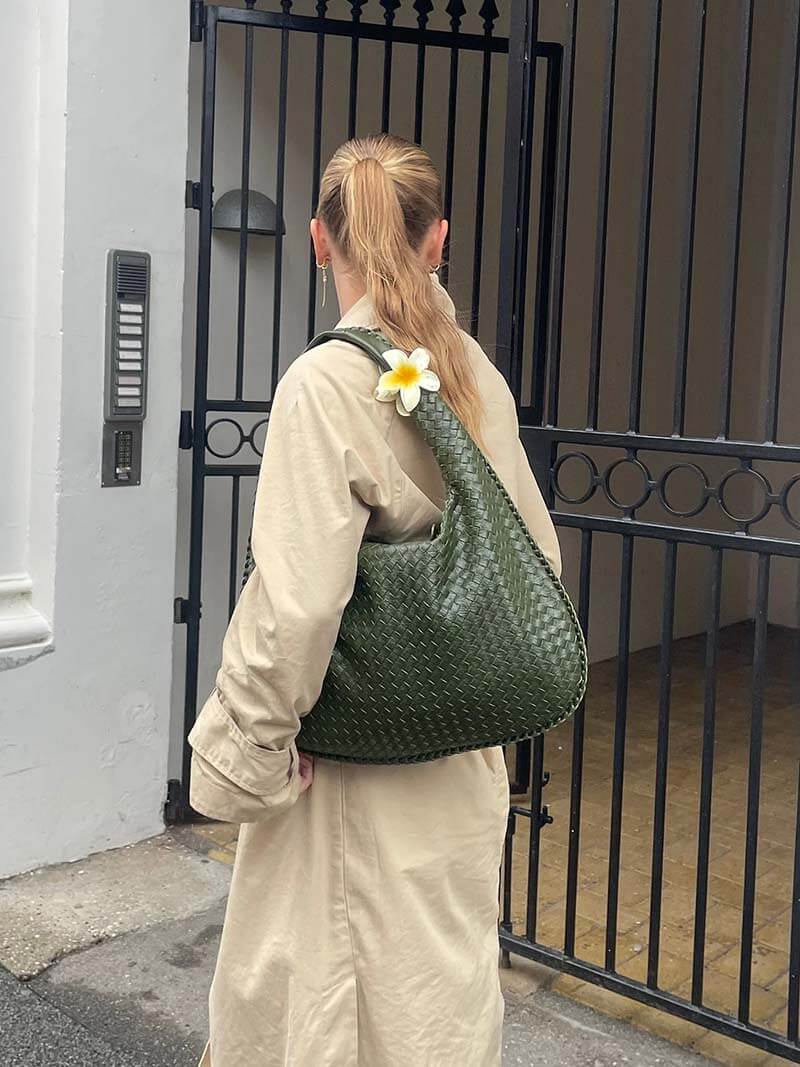 ElinVäska™ – Stilren och funktionell väska för varje tillfälle