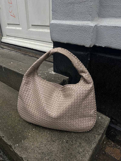 ElinVäska™ – Stilren och funktionell väska för varje tillfälle