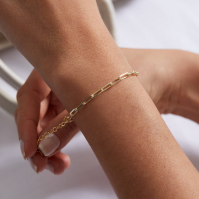 MAUI Armband i Paperclip Design