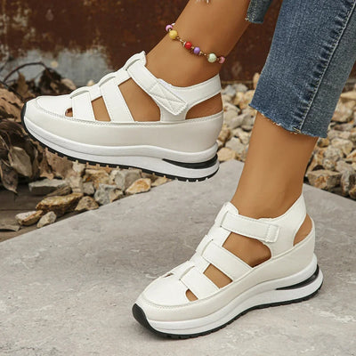 Liliana™ – Stilfulla Sandaler med Kardborreband
