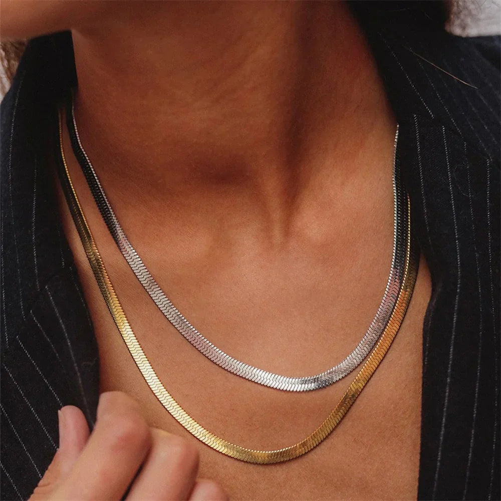 Elizabeth Guld Herringbone Halsband