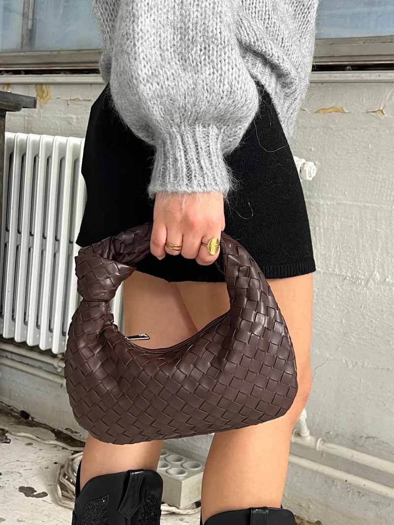 ElinVäska™ – Stilren och funktionell väska för varje tillfälle